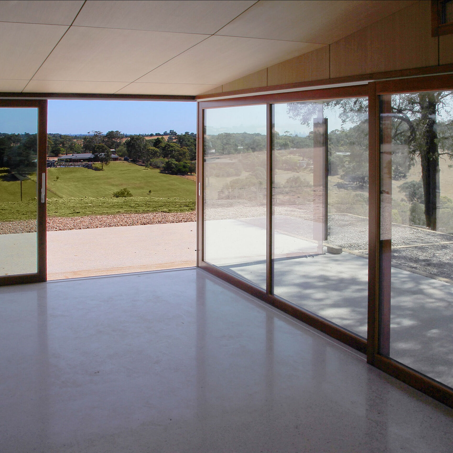 ETW+D_KG_Triple_Glazed_Accoya_Timber_Lift_Slide_Doors_Open#4